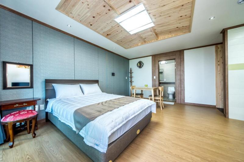 Sea And Wave Guest House Seogwipo Exterior foto